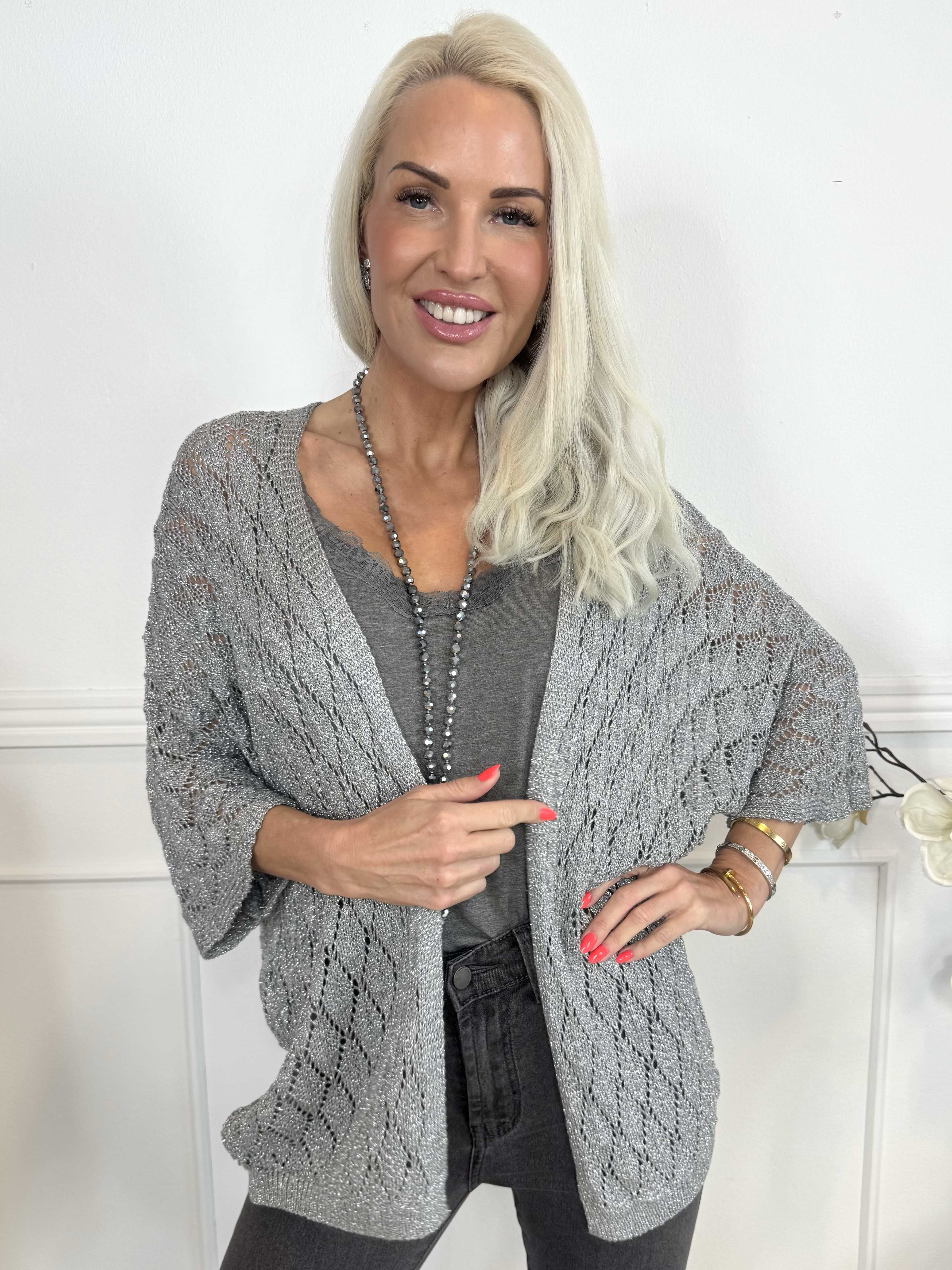 Selena - Sød hæklet cardigan med glittertråde